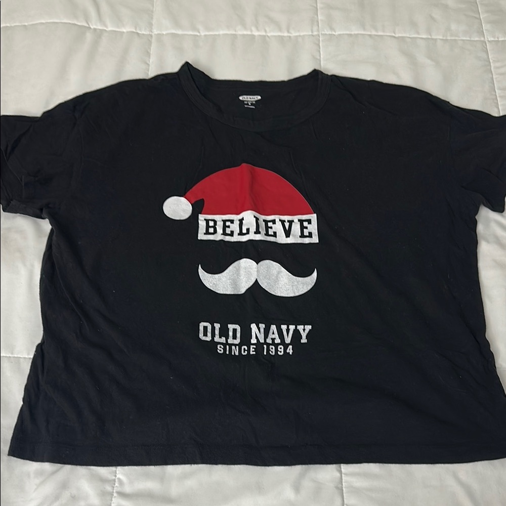Old Navy Black 'Believe' Santa T-Shirt *4 for $20*